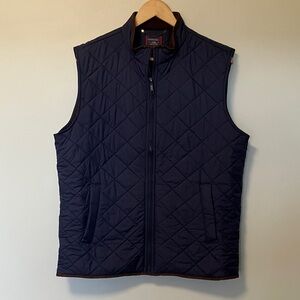 UNTUCKit Men's Quilted Navy Vest